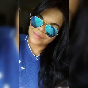 Meet your Posher, Daniela